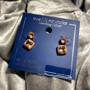 Beautiful rose gold earrings